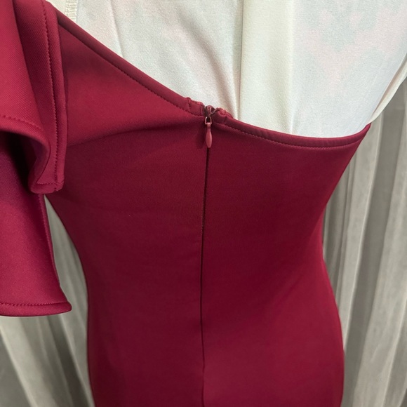 Aveline Slit Burgundy Maxi Off The Shoulder Long Formal Dress (1Q0006) - Picture 4 of 11